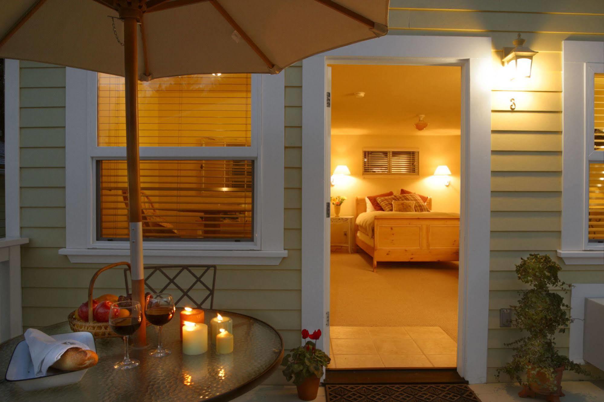 קליסטוגה Aurora Park Cottages מראה חיצוני תמונה